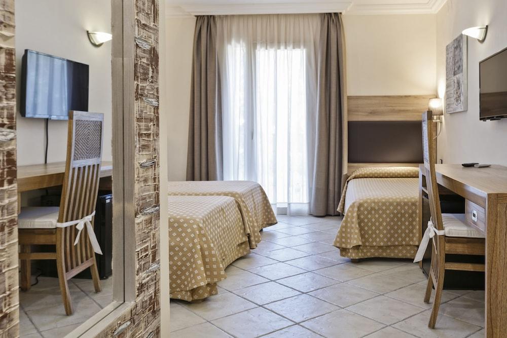 Hotel Cap Roig By Brava Hoteles Платжа-д'Ару Екстер'єр фото